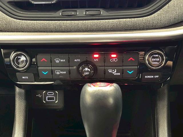 クライスラー JEEP COMPASSの画像8