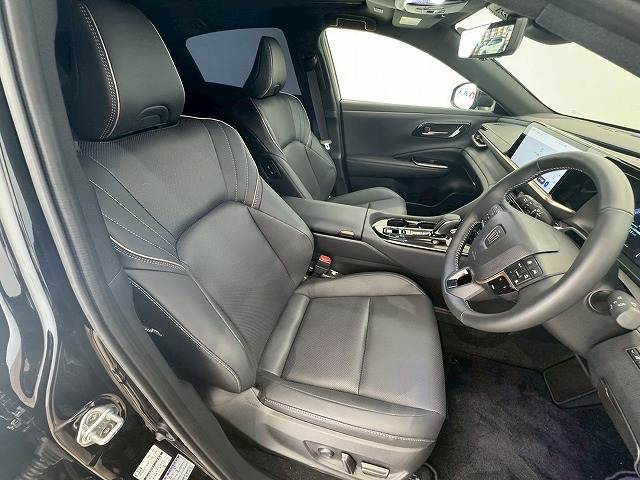 トヨタ クラウンスポーツの画像9