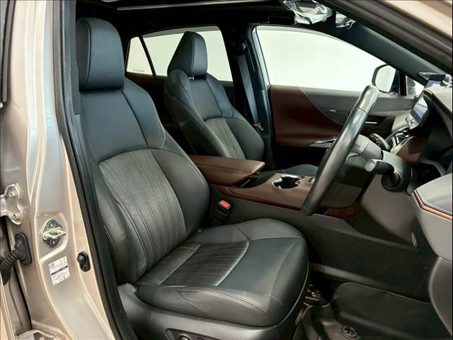 トヨタ ハリアーハイブリッドの画像9