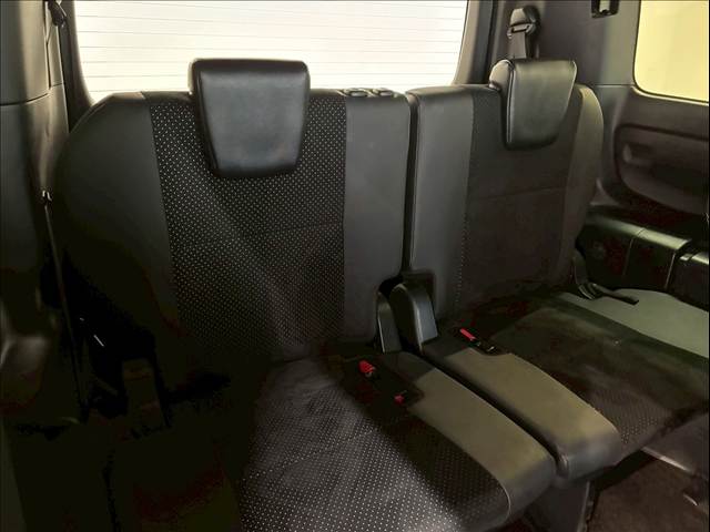 トヨタ ヴォクシーの画像11