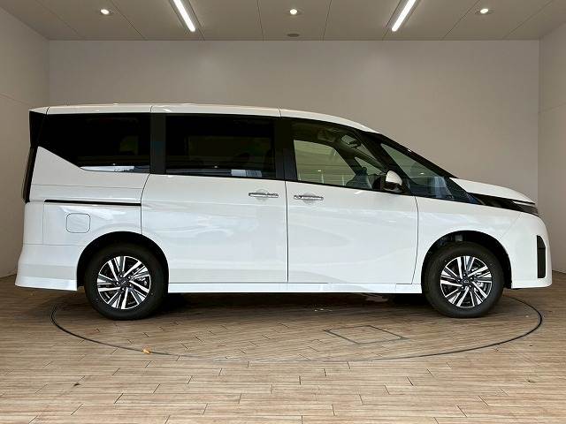 日産 セレナの画像14