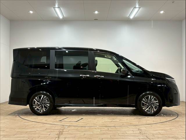 日産 セレナの画像14