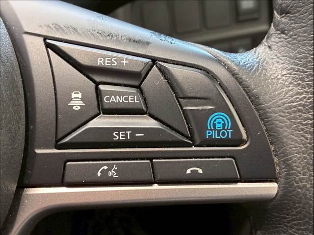 セレナe-POWER ハイウェイスターV 内装他