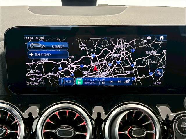 GLA-CLASSGLA 200d 4MATIC AMGラインパッケージ 内装他