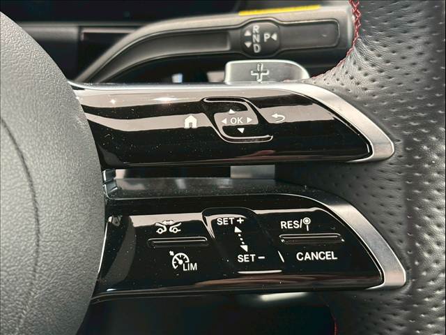 GLA-CLASSGLA 200d 4MATIC AMGラインパッケージ 内装他