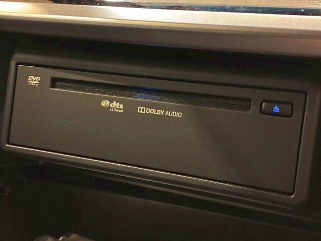 トヨタ ヴェルファイアの画像8