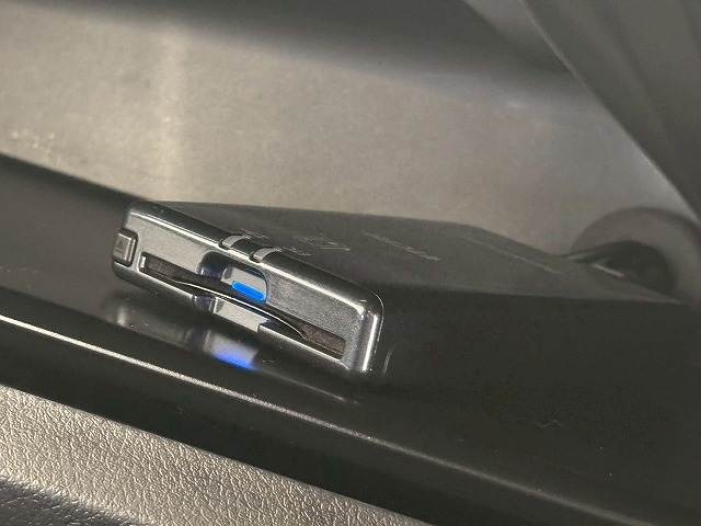 ハイラックスZ“Black Rally Edition” 内装他