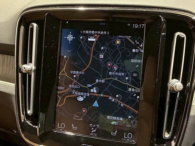 XC40B4 AWD Inscription 内装他