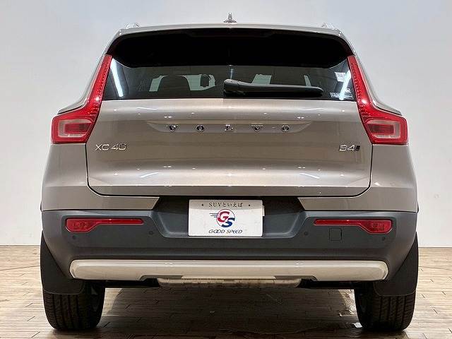 ボルボ XC40の画像13