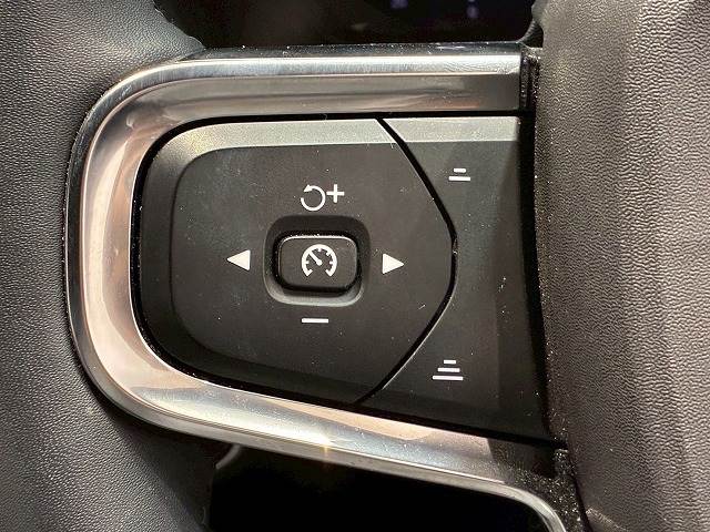 XC40Plus Pro B3 内装他