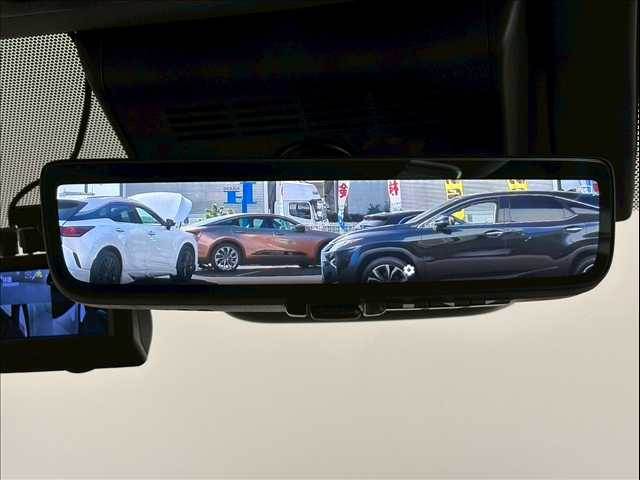 トヨタ アルファードハイブリッドの画像8