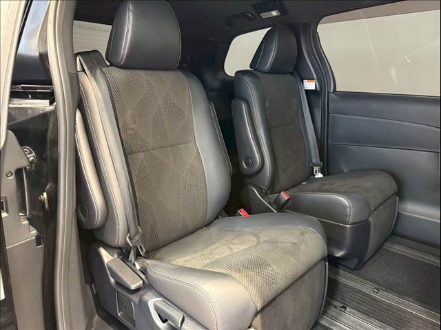 トヨタ エスティマの画像10