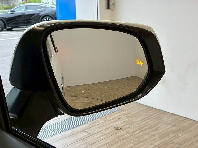 トヨタ アルファードの画像7