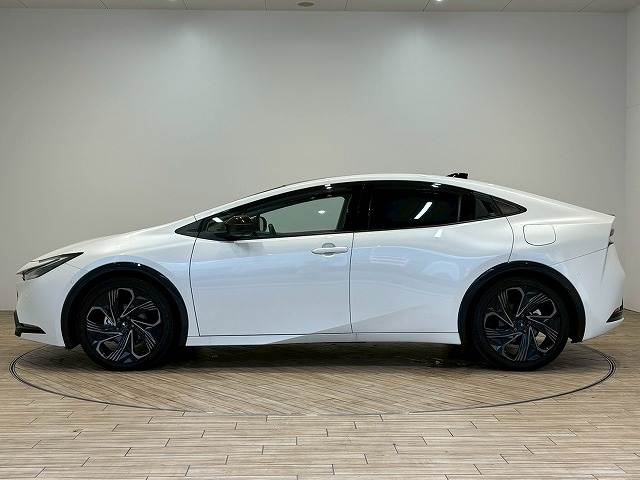 トヨタ プリウスの画像15