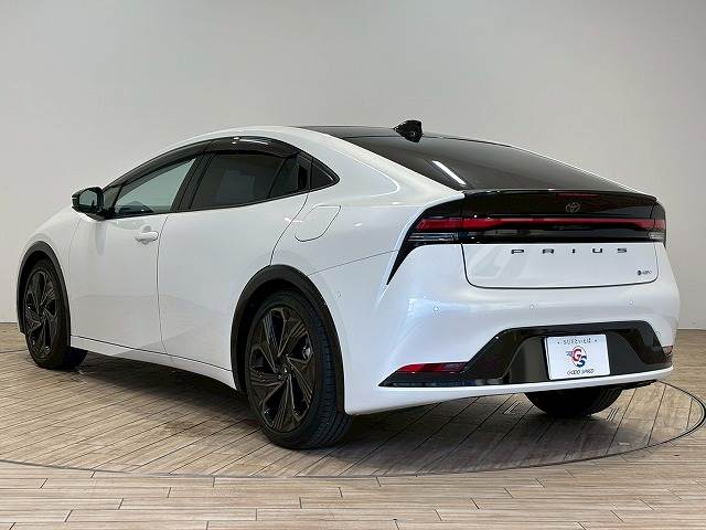 トヨタ プリウスの画像17