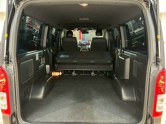 トヨタ ハイエースバンロングボディの画像11