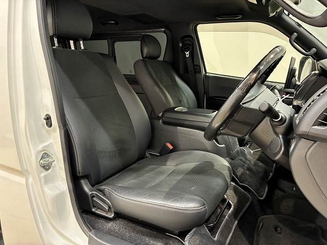 トヨタ&nbsp;ハイエースバンロングボディの画像9