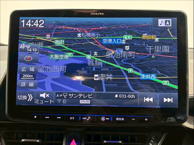 C-HRハイブリッド G “Mode-Nero” 内装他
