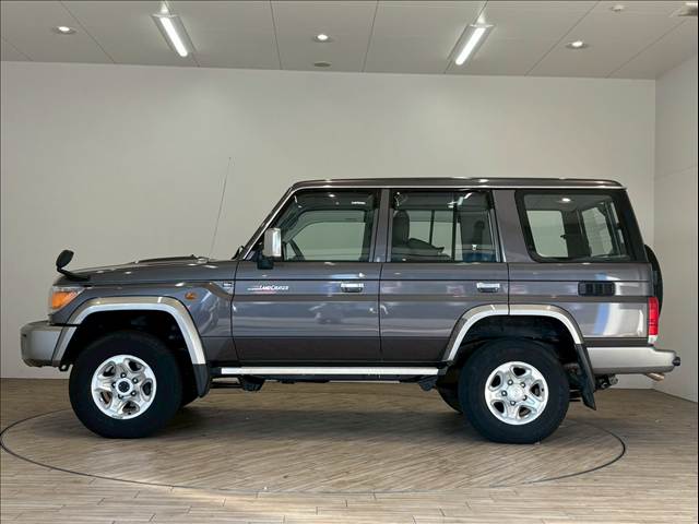 トヨタ ランドクルーザー70系の画像15