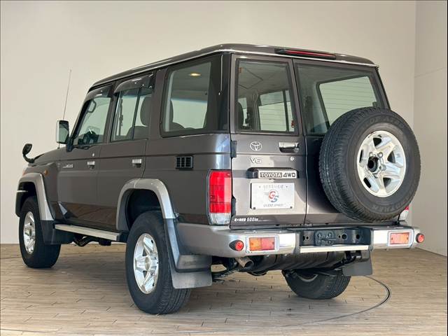 トヨタ ランドクルーザー70系の画像17