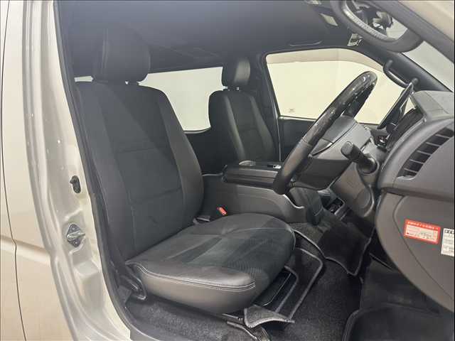 トヨタ ハイエースバンロングボディの画像9