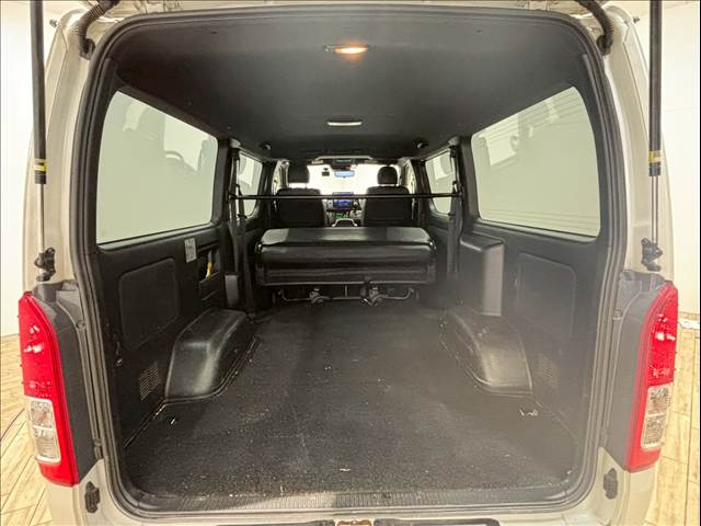 トヨタ ハイエースバンロングボディの画像11