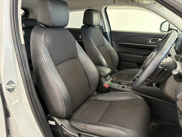 ホンダ ヴェゼルハイブリッドの画像9