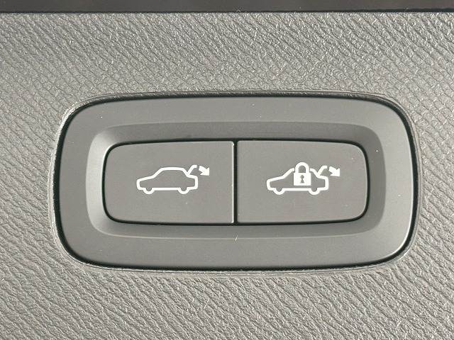 XC90B6 AWD Inscription 内装他