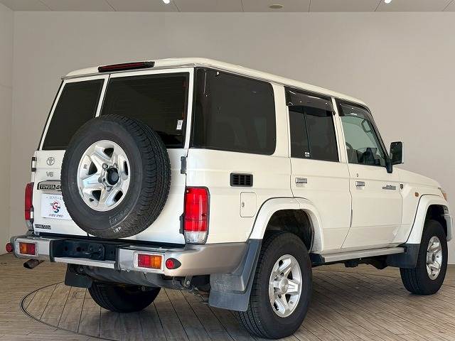 トヨタ ランドクルーザー70系の画像16