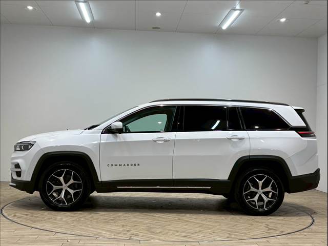 クライスラー JEEP COMMANDERの画像15