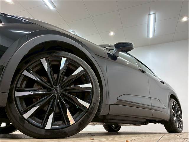 トヨタ クラウンクロスオーバーの画像18