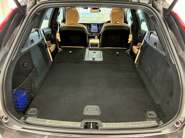 ボルボ XC60の画像11