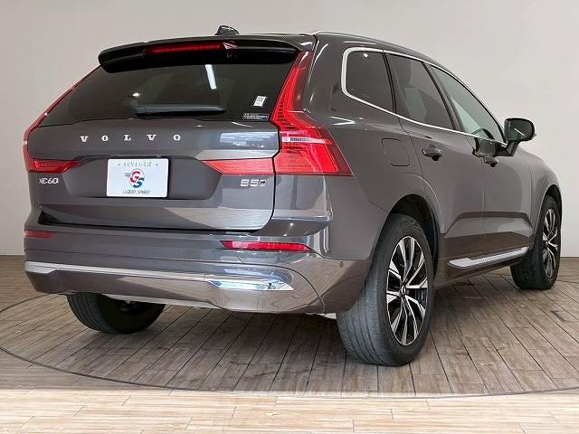 ボルボ XC60の画像16