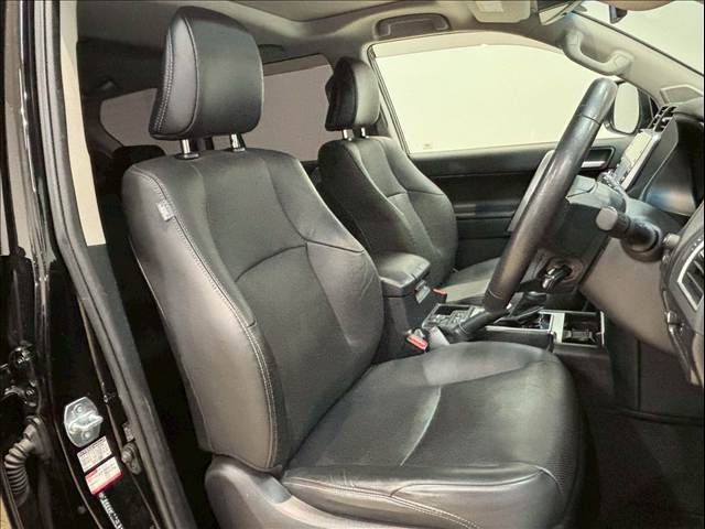 トヨタ ランドクルーザープラドの画像9