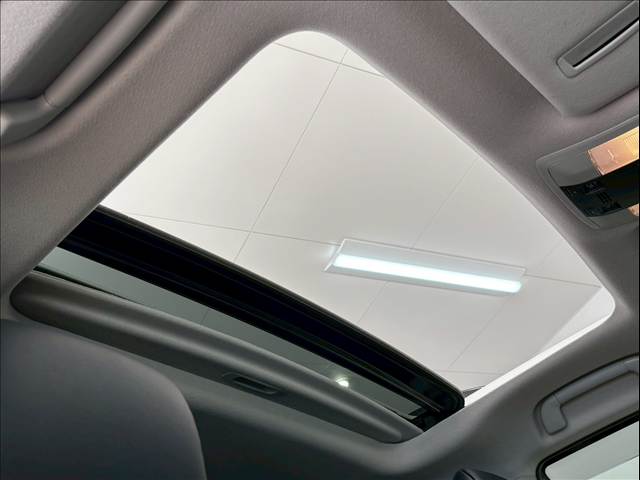 ランドクルーザープラドTX“Lパッケージ・Matt Black Edition” 内装他