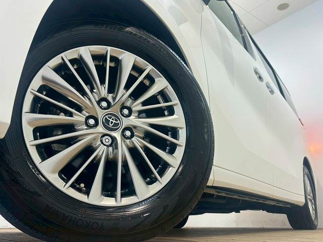 トヨタ アルファードの画像19