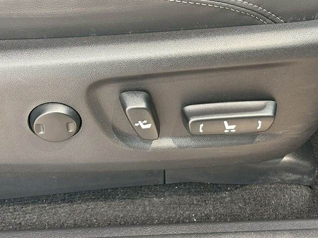 トヨタ ランドクルーザープラドの画像8