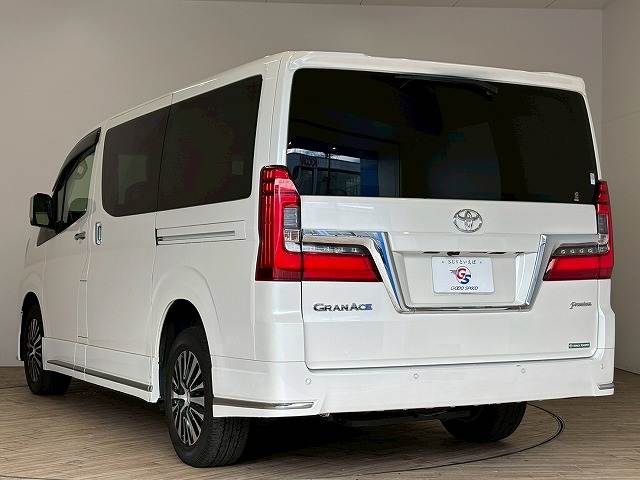 トヨタ グランエースの画像17