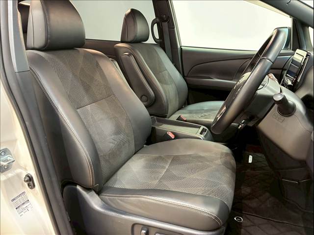 トヨタ エスティマの画像9