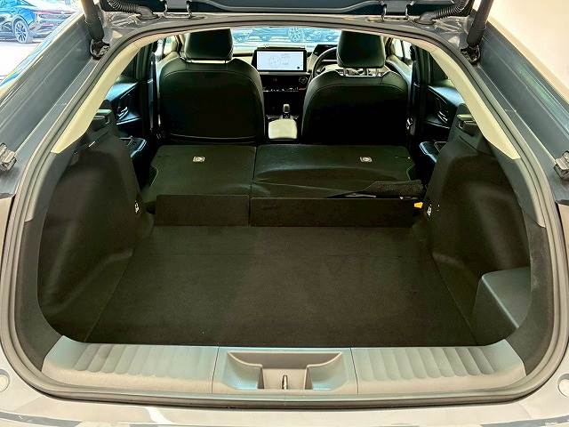 トヨタ プリウスの画像11