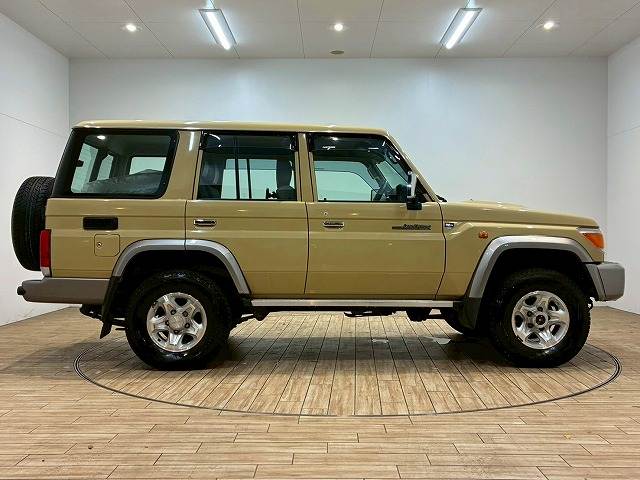 トヨタ ランドクルーザー70系の画像14