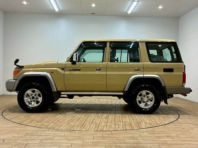 トヨタ ランドクルーザー70系の画像15