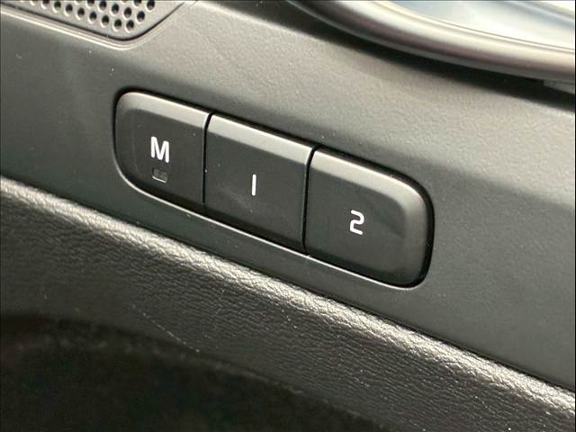 XC40Plus B3 内装他