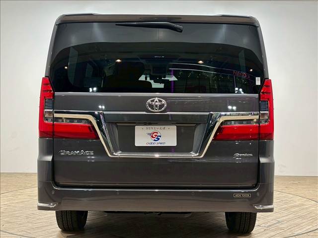 トヨタ グランエースの画像13