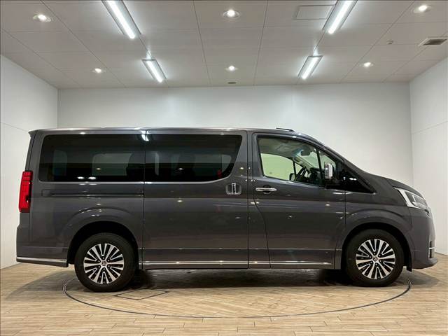 トヨタ グランエースの画像14