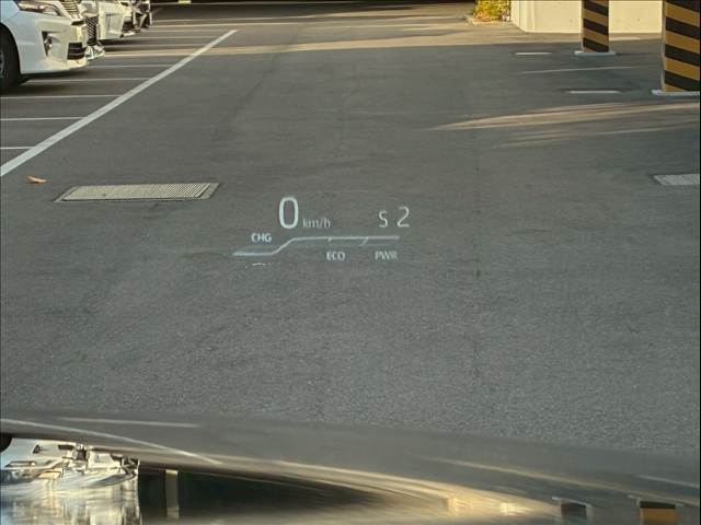 ハリアーハイブリッドZ “Leather Package” 内装他