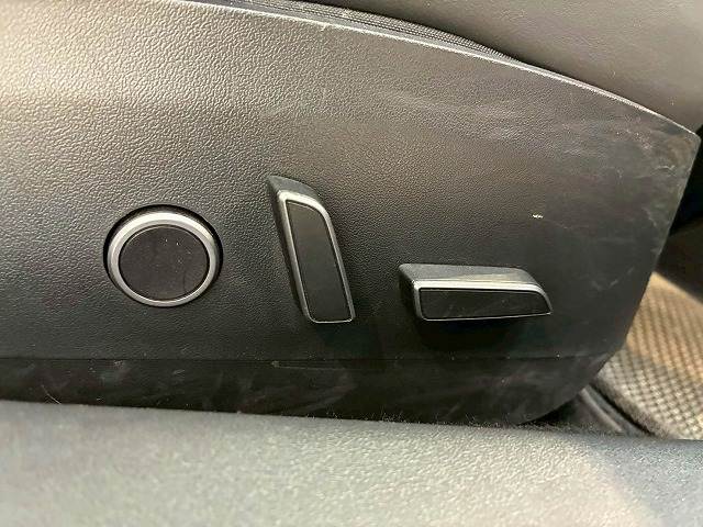 Model 3ロングレンジ 内装他