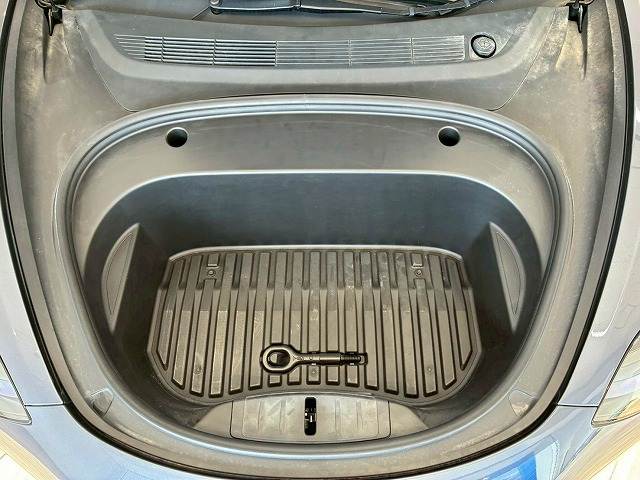 テスラ Model 3の画像20