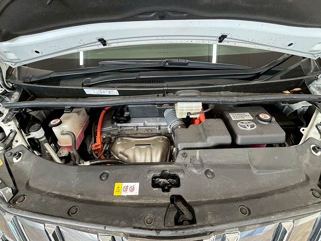 トヨタ アルファードハイブリッドの画像20
