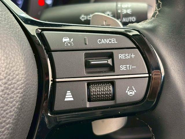 ZR-Ve:HEV Z 内装他